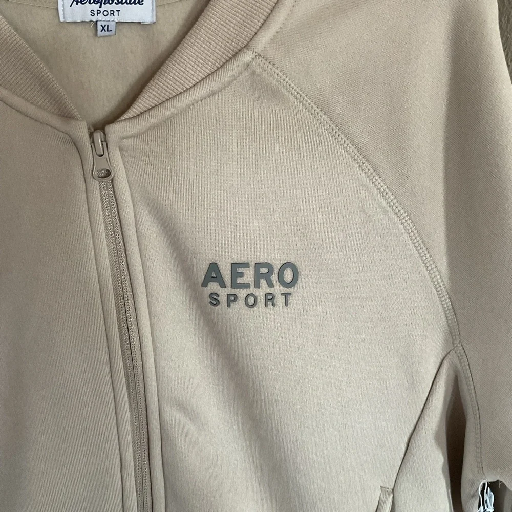 Aero Sport Aeropostale Women's Cream Jacket size XL - Picture 2 of 4